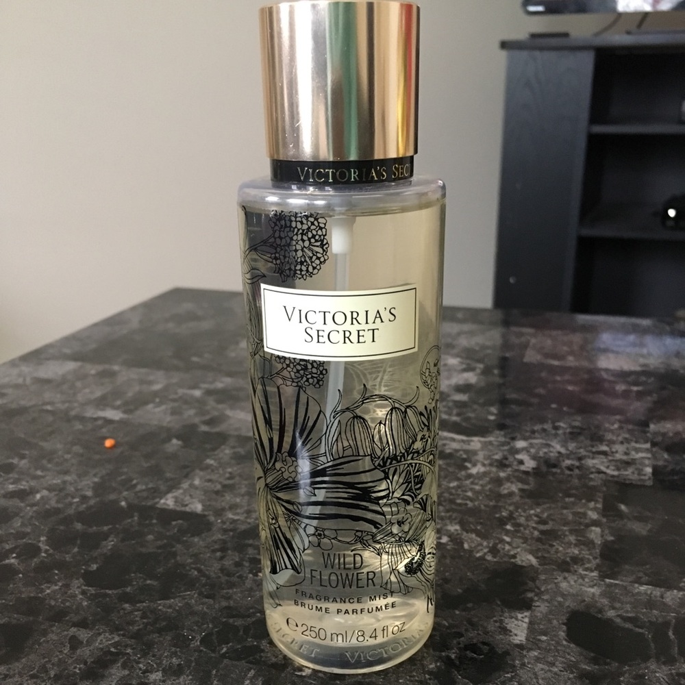 Victoria secret body spray